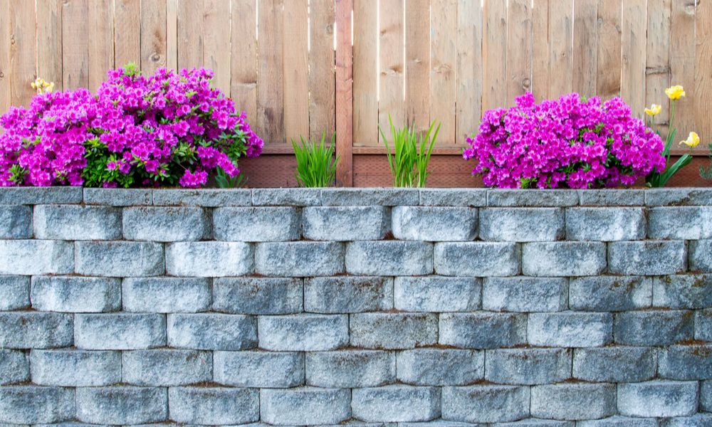 yard retaining walls contractors